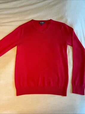 Bonobos Men’s merino wool V-Neck Sweater in Pink